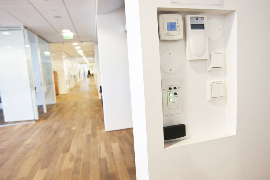 Verkefni Rafís nr. 16